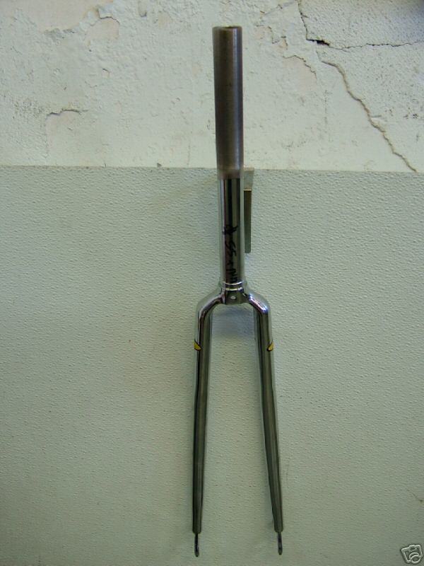 road fork 1 for 27 wheel chromoly.  