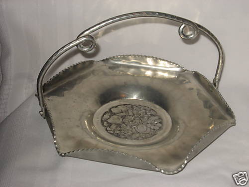 Vintage Hand Wrought Cromwell Aluminum Plate Tray Platter USA 9 