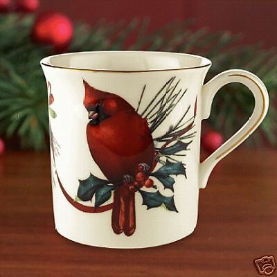 LENOX WINTER GREETINGS CARDINAL MUG NEW  