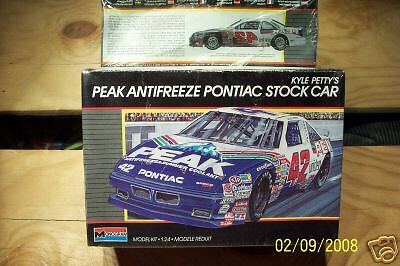 Nascar Model Kit Kyle Petty Peak Antifreeze Stock Car  