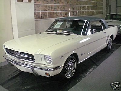 1964   1966 FORD MUSTANG CONVERTIBLE QUARTER GLASS  