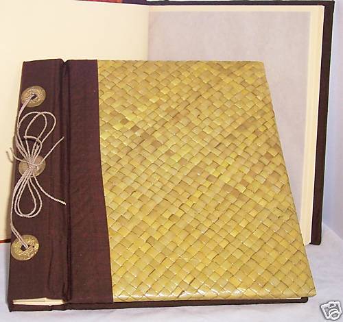 ALBUM 10x9 HANDCRAFTED WITH NATURAL MATERIALS FROM BALI  