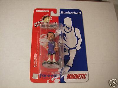 Peja Stojakovic Sacramento Kings Mini Bobble Head Magnt  