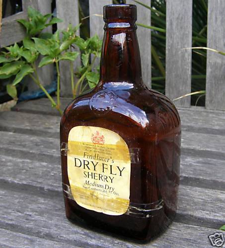 RARE VINTAGE DRY FLY SHERRY FINDLATER LONDON BOTTLE 16  